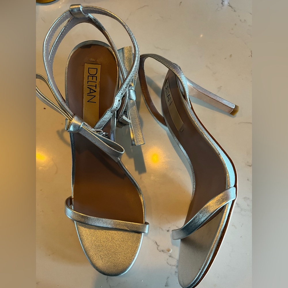 New Deltan Miranda Ankle-strap Dress Sandals Silver Size 8